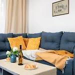 Quiet Quarter - By Upstairs Appartement Cracovie
