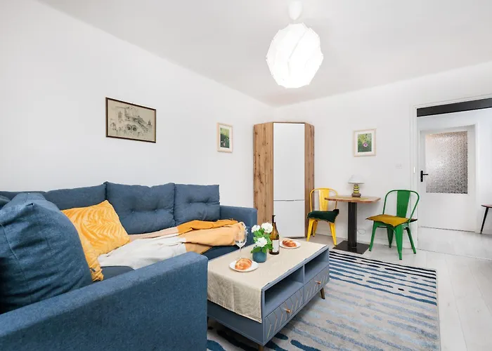 Quiet Quarter - By Upstairs Apartmán