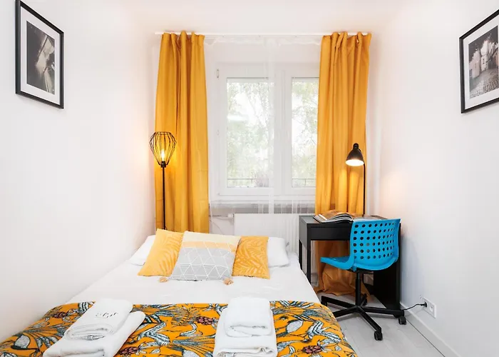 Quiet Quarter - By Upstairs * Krakov