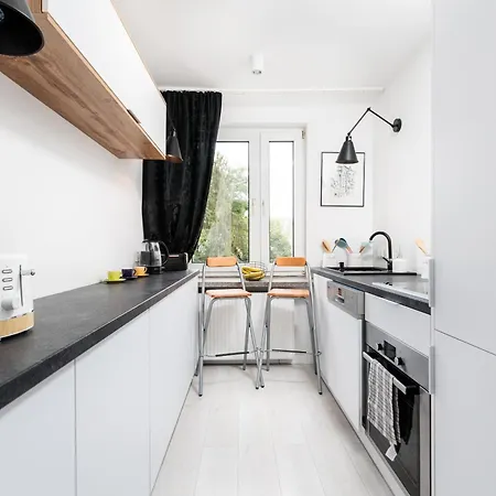 Apartman Quiet Quarter - By Upstairs