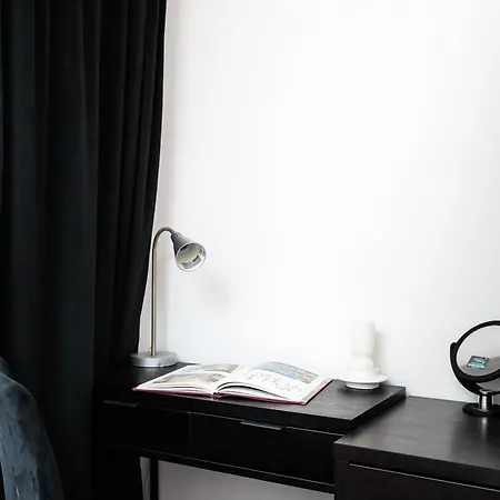 Quiet Quarter - By Upstairs Krakkó